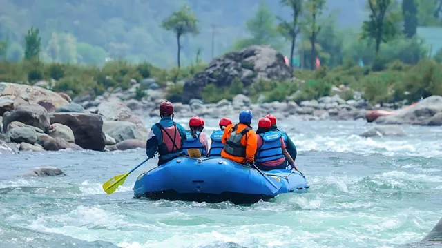 rishikesh-rafting-chenab-valley-rafting-white-river-rafting-image-2025-09-29-16-24-50